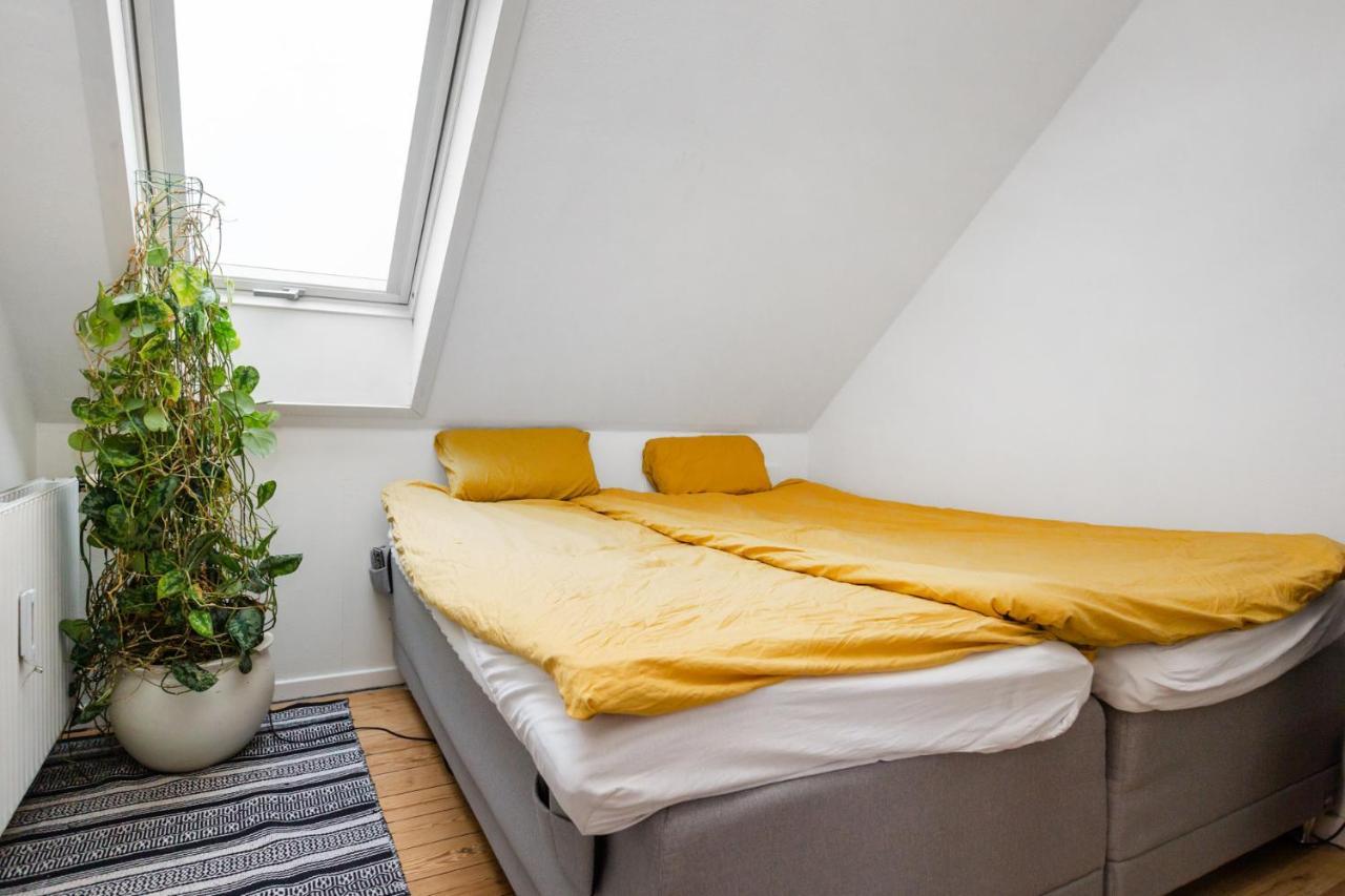 Come Stay In Penthouse With Room For 2-People Aarhus Exterior photo
